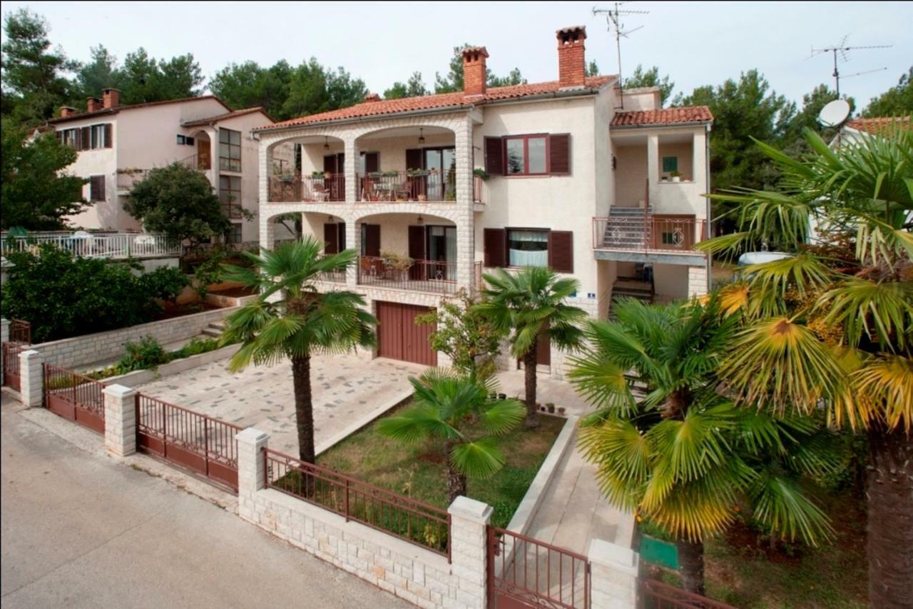 Mihaela Apartments Poreč Eksteriør billede